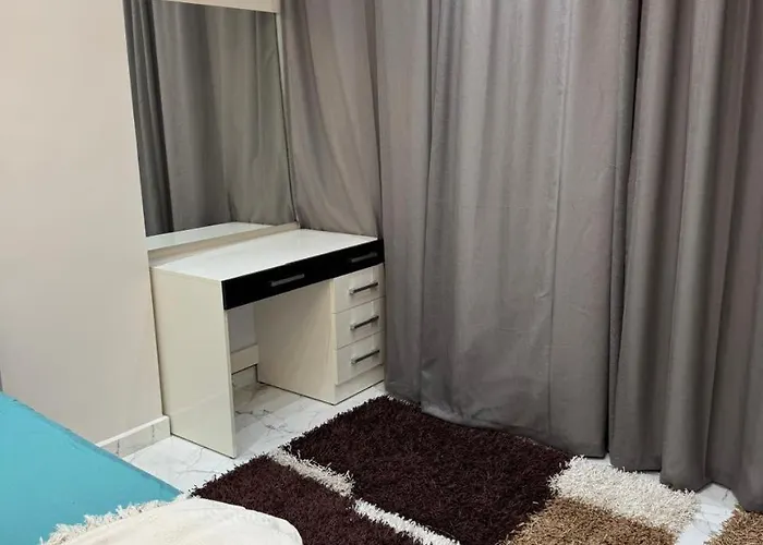 1st Time Rental, 2 Bdr Apartment, Pool View, Intercontinental District *